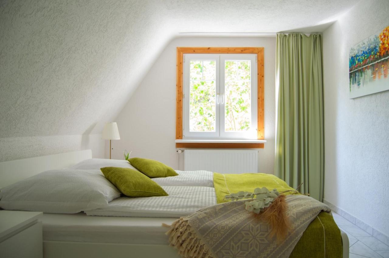 Wellness Mitten In Der Wasserfallstadt Triberg Triberg im Schwarzwald Ngoại thất bức ảnh